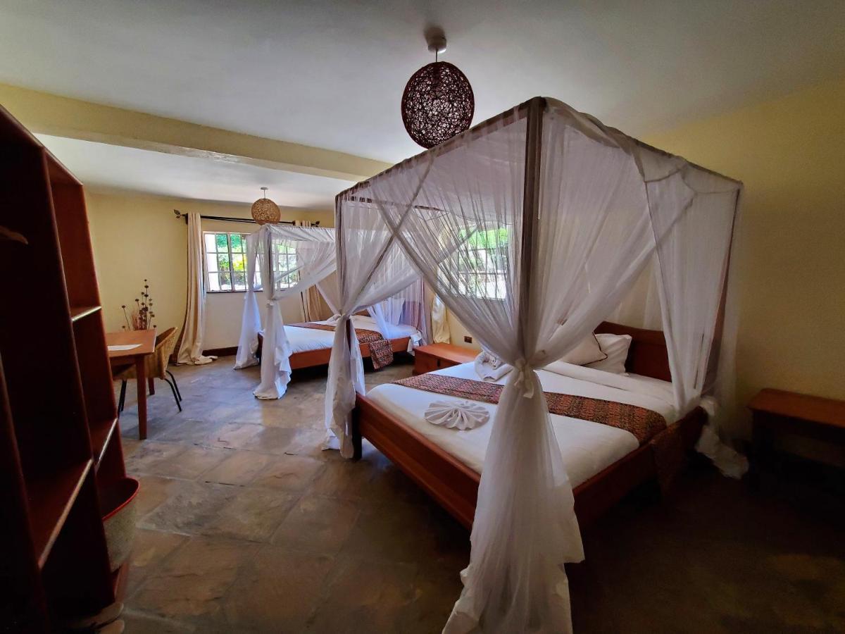 Mwanzo Lodge Naivasha Buitenkant foto