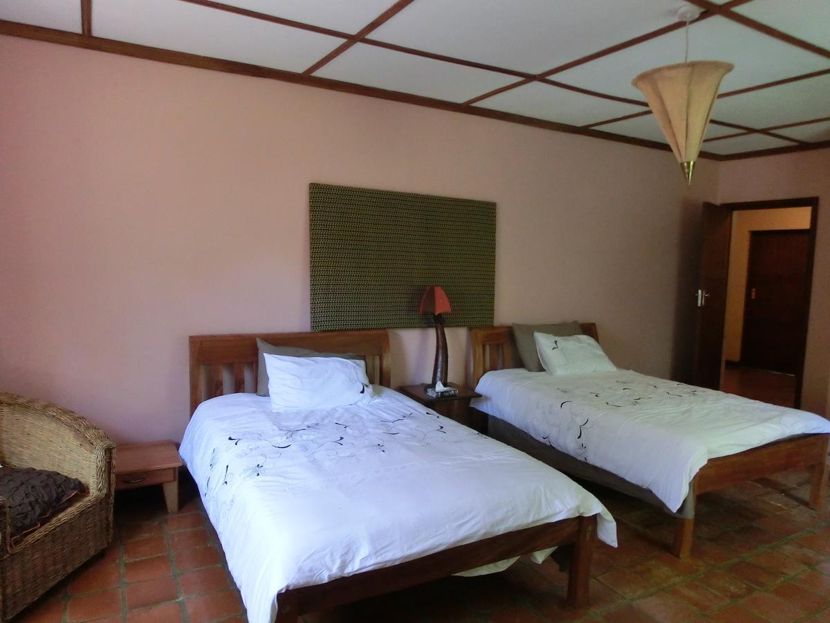 Mwanzo Lodge Naivasha Buitenkant foto